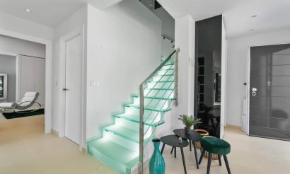 Resale - Villa - Orihuela Costa - Campoamor