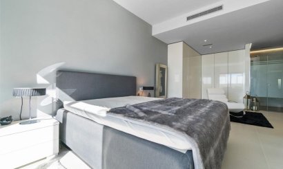 Resale - Villa - Orihuela Costa - Campoamor