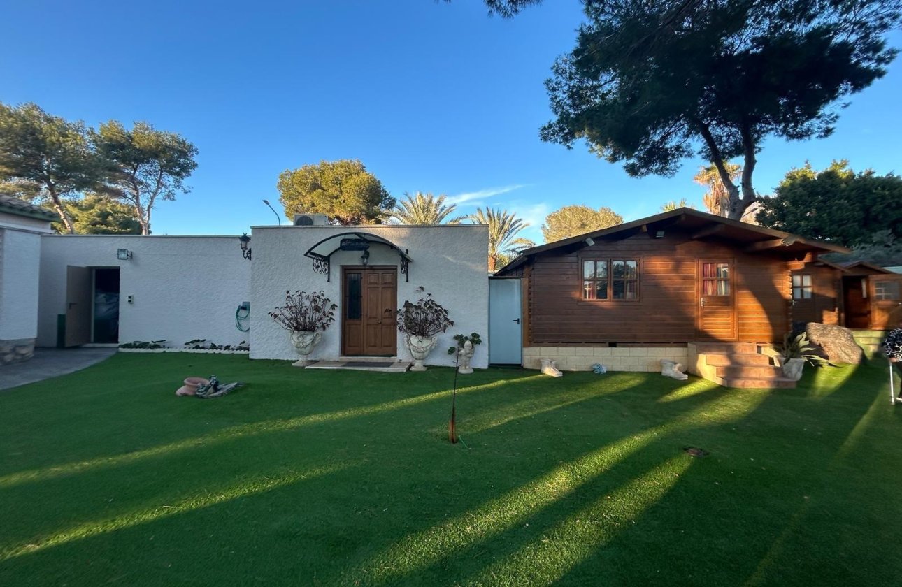 Revente - Villa - Orihuela Costa - Altos de Campoamor