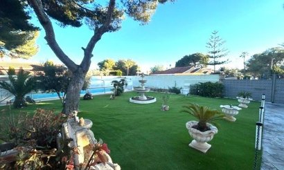 Revente - Villa - Orihuela Costa - Altos de Campoamor