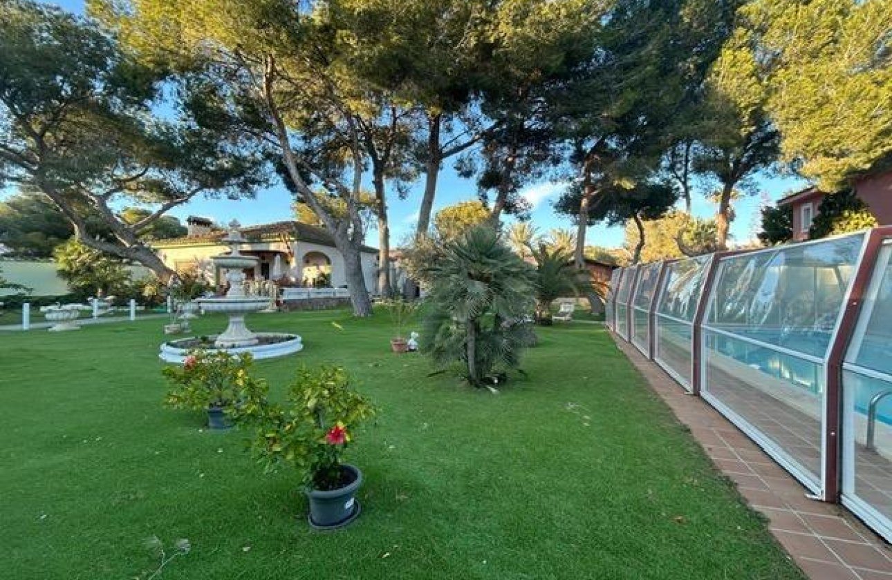 Revente - Villa - Orihuela Costa - Altos de Campoamor