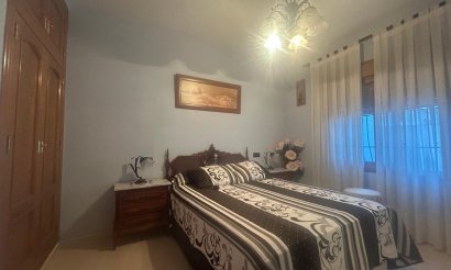 Revente - Villa - Orihuela Costa - Altos de Campoamor