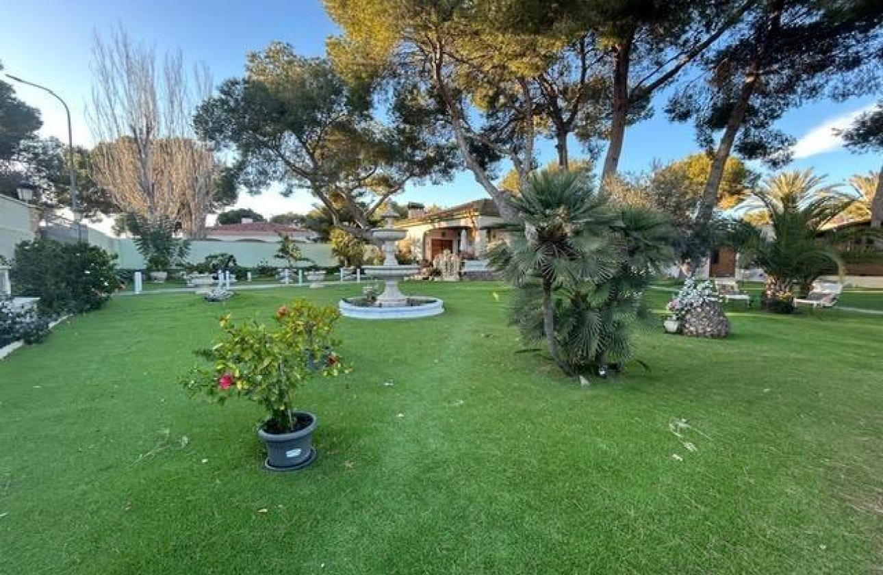 Revente - Villa - Orihuela Costa - Altos de Campoamor