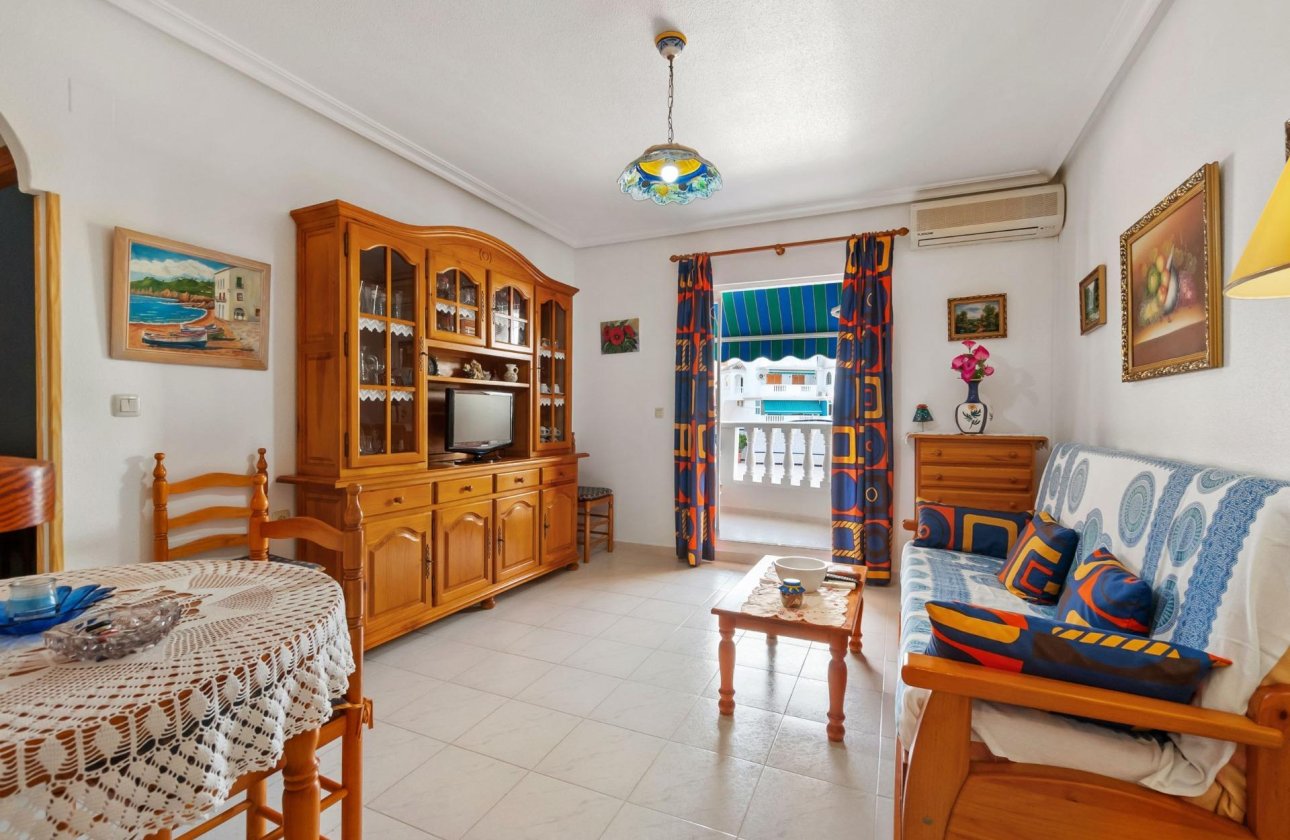 Resale - Apartment / flat - Torrevieja - Los Europeos