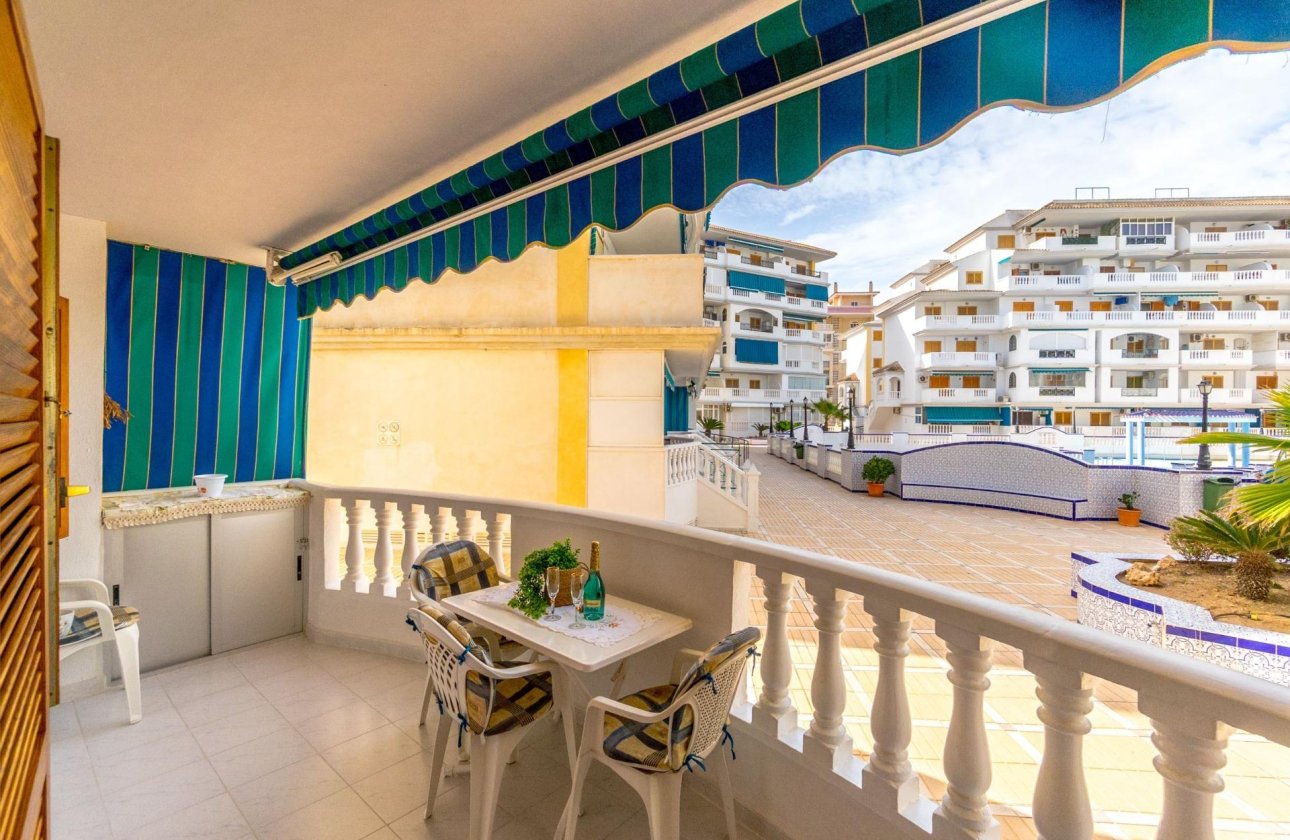 Resale - Apartment / flat - Torrevieja - Los Europeos