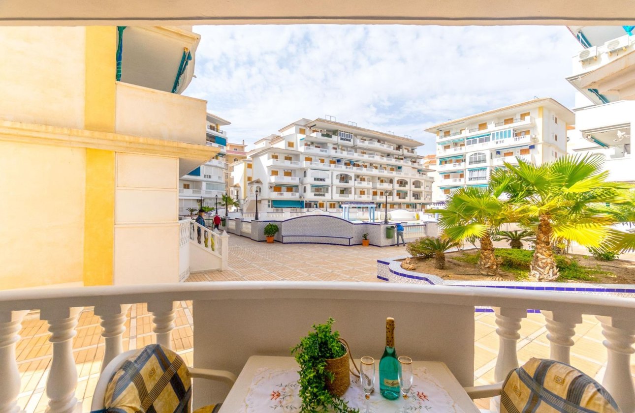 Resale - Apartment / flat - Torrevieja - Los Europeos