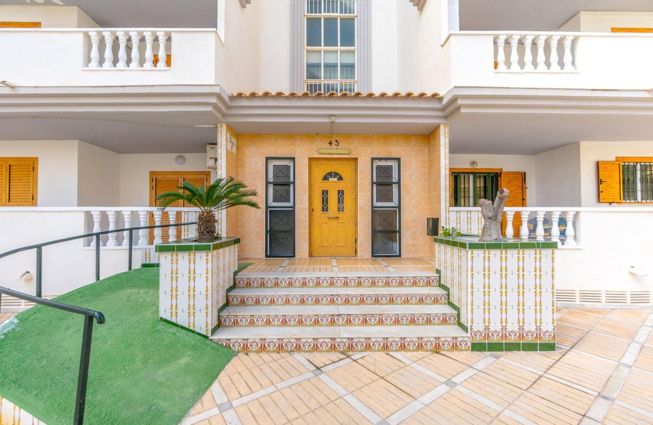 Resale - Apartment / flat - Torrevieja - Los Europeos