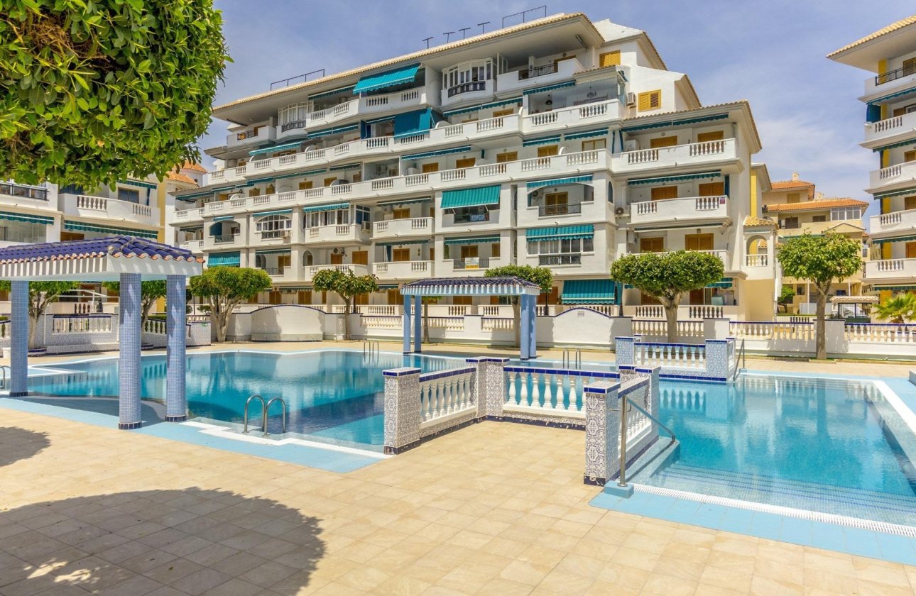 Resale - Apartment / flat - Torrevieja - Los Europeos