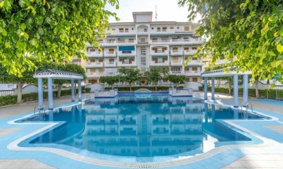 Resale - Apartment / flat - Torrevieja - Los Europeos