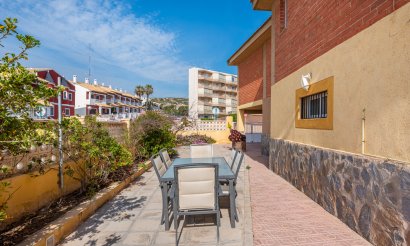 Resale - Villa - Guardamar del Segura