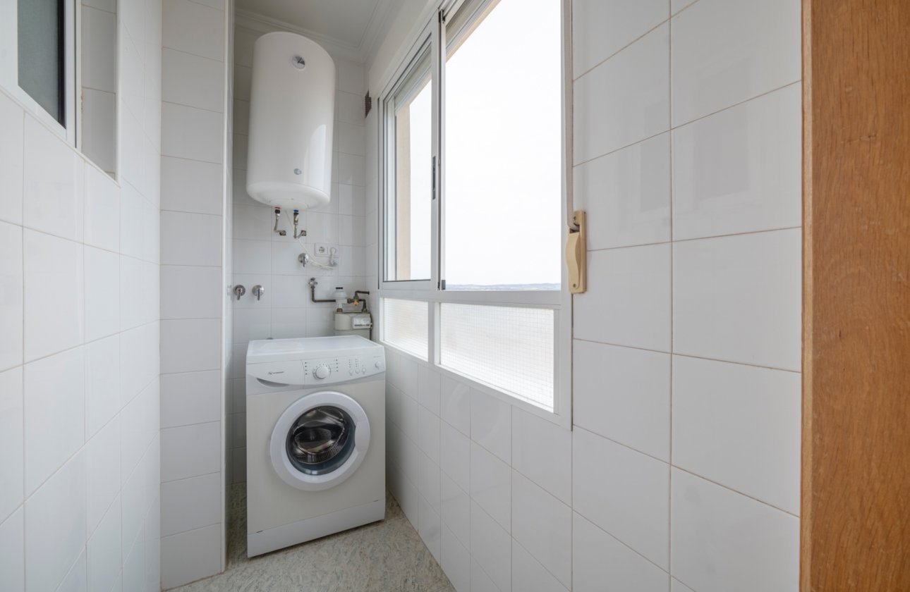 Resale - Apartment / flat - Los Montesinos