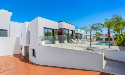 Revente - Villa - El Campello - El Amerador
