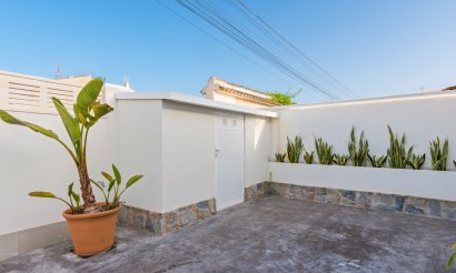 Revente - Villa - Torrevieja - El Chaparral