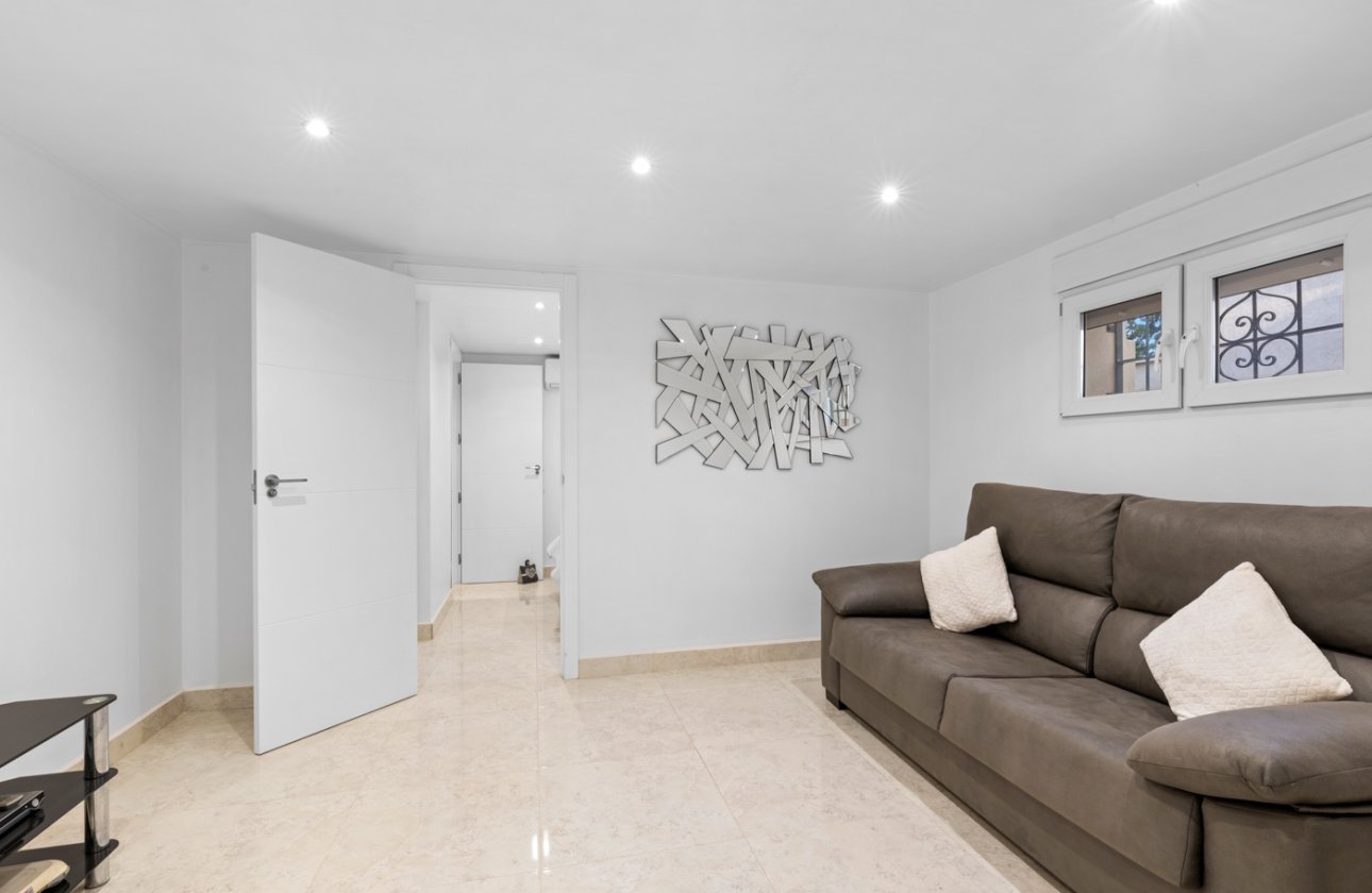 Revente - Villa - Torrevieja - Los Balcones