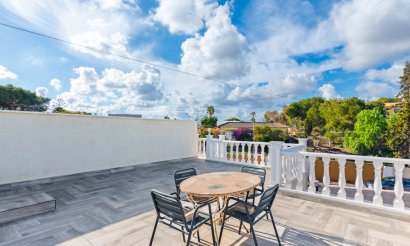 Revente - Villa - Torrevieja - Los Balcones