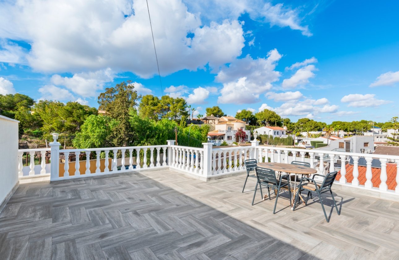 Revente - Villa - Torrevieja - Los Balcones