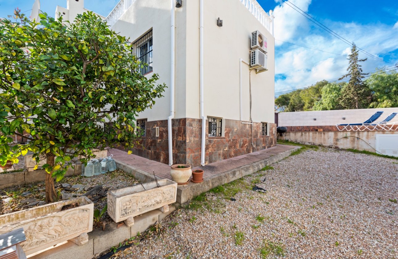 Revente - Villa - Torrevieja - Los Balcones