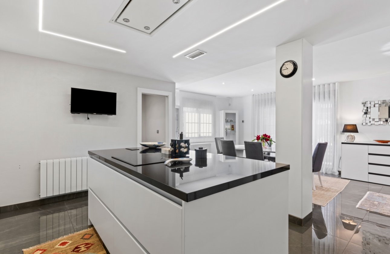 Revente - Villa - San Juan Alicante - Frank Espinós