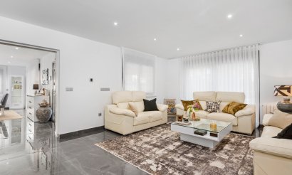 Revente - Villa - San Juan Alicante - Frank Espinós