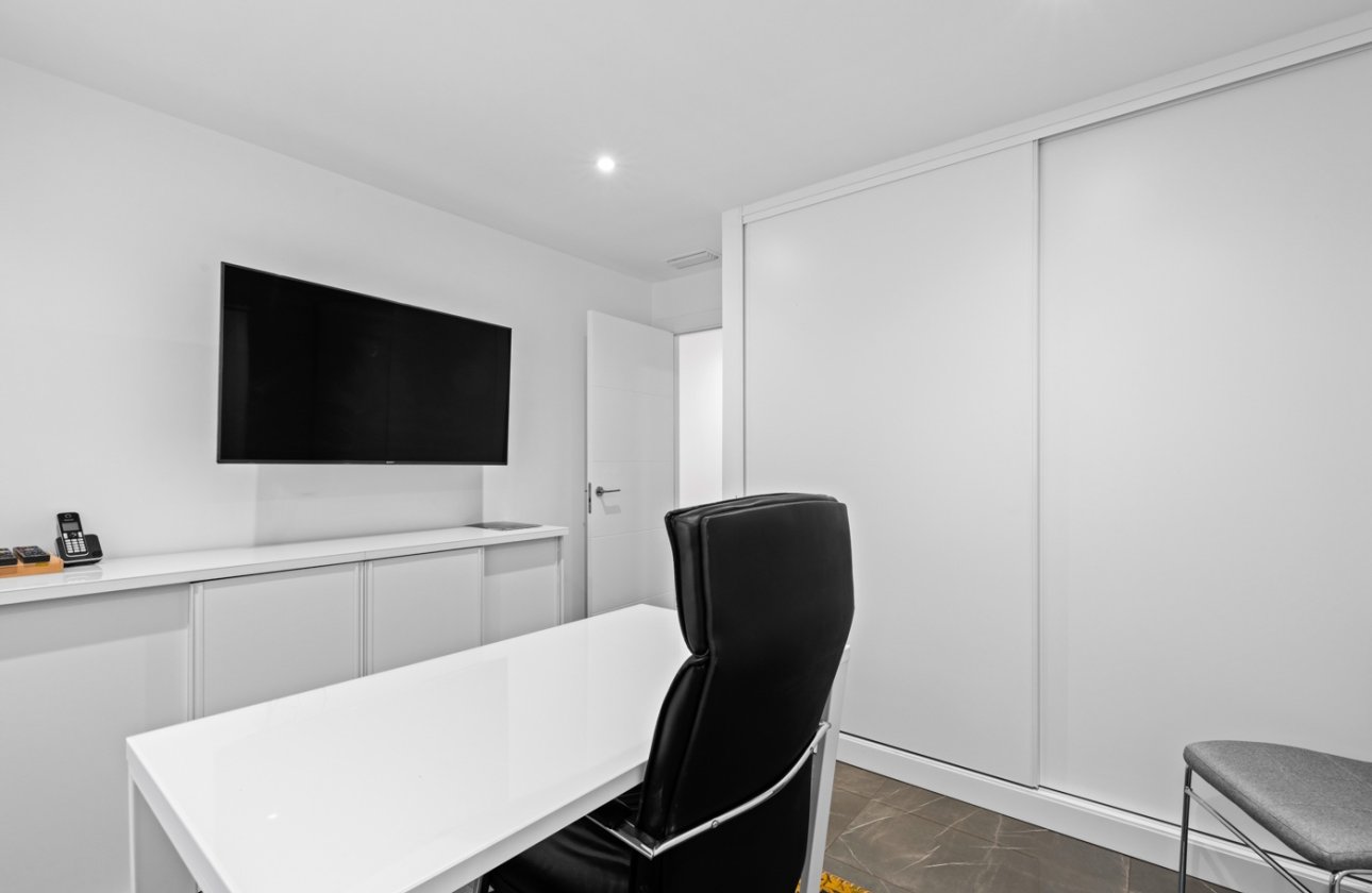 Revente - Villa - San Juan Alicante - Frank Espinós