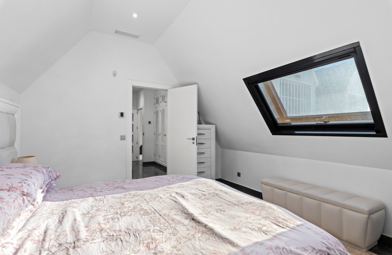 Revente - Villa - San Juan Alicante - Frank Espinós