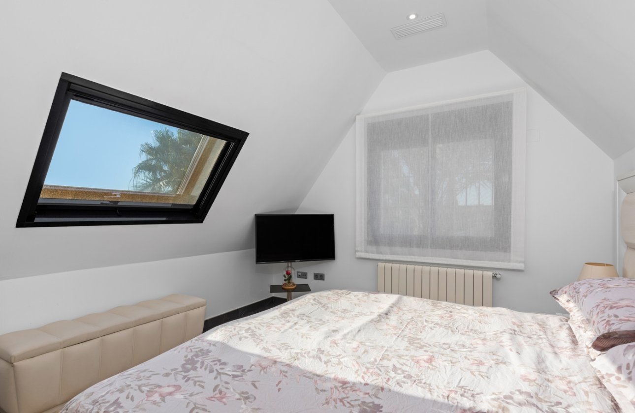 Revente - Villa - San Juan Alicante - Frank Espinós