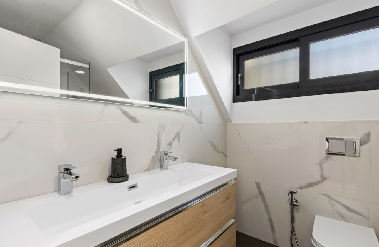 Revente - Villa - San Juan Alicante - Frank Espinós