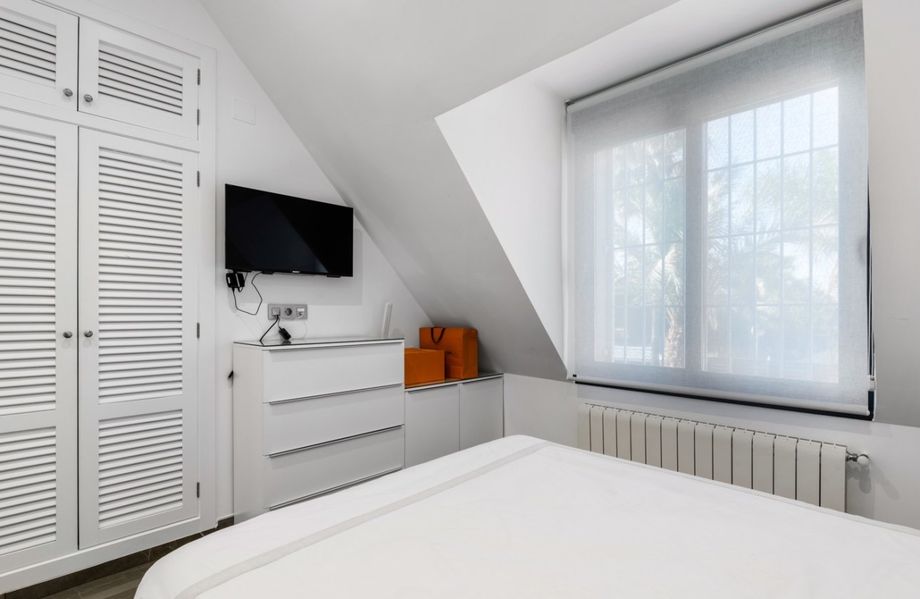 Revente - Villa - San Juan Alicante - Frank Espinós