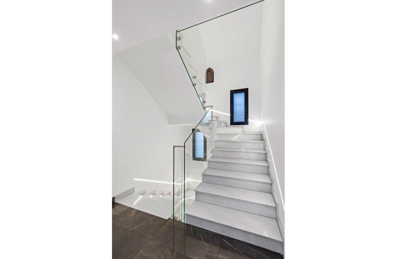 Revente - Villa - San Juan Alicante - Frank Espinós