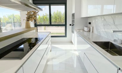 Reventa - Apartamento / piso - Villajoyosa - Playas Del Torres