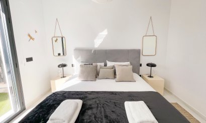 Reventa - Apartamento / piso - Villajoyosa - Playas Del Torres