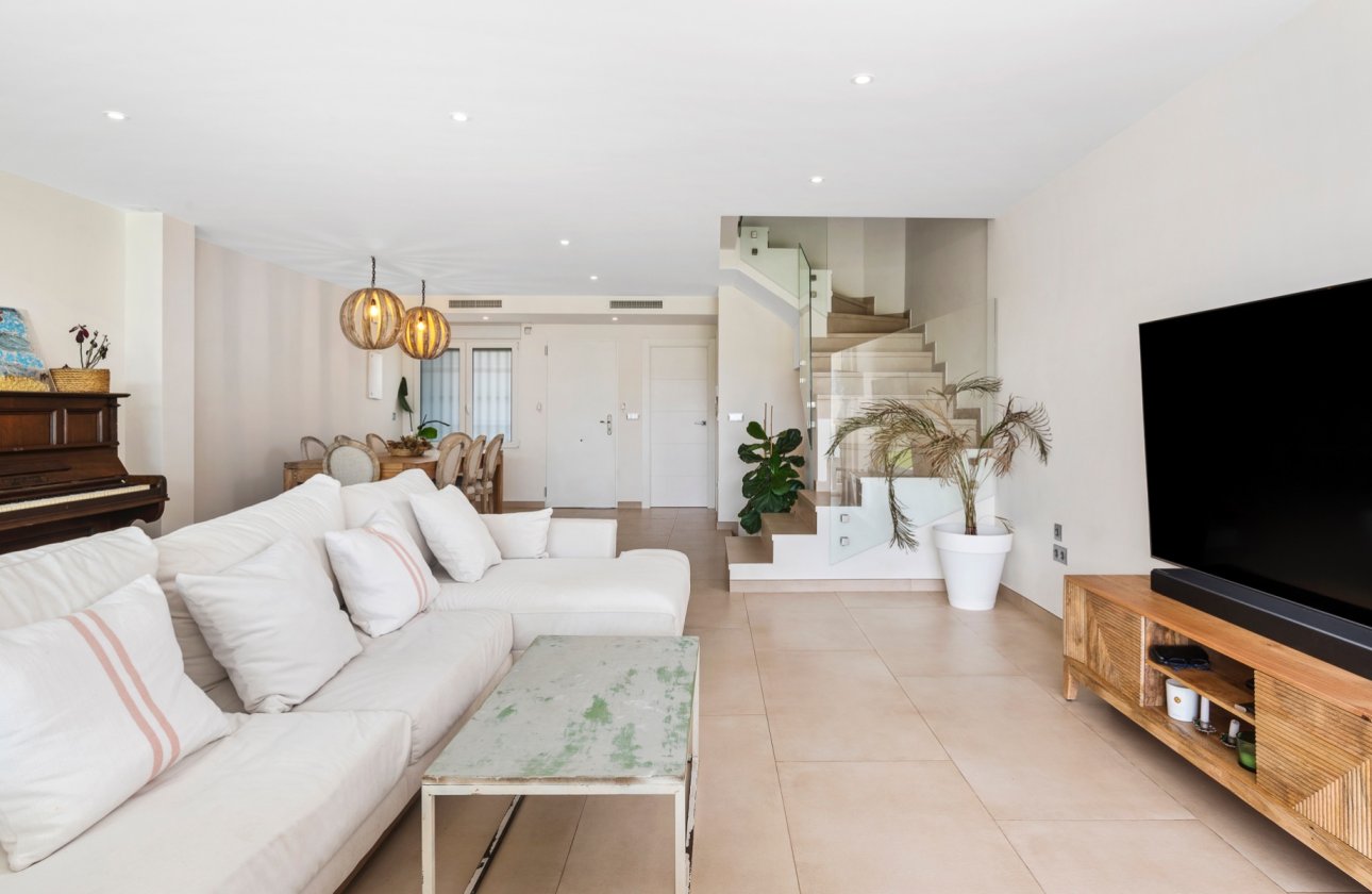 Resale - Townhouse - San Juan Alicante