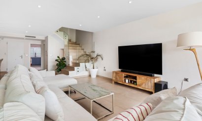 Resale - Townhouse - San Juan Alicante