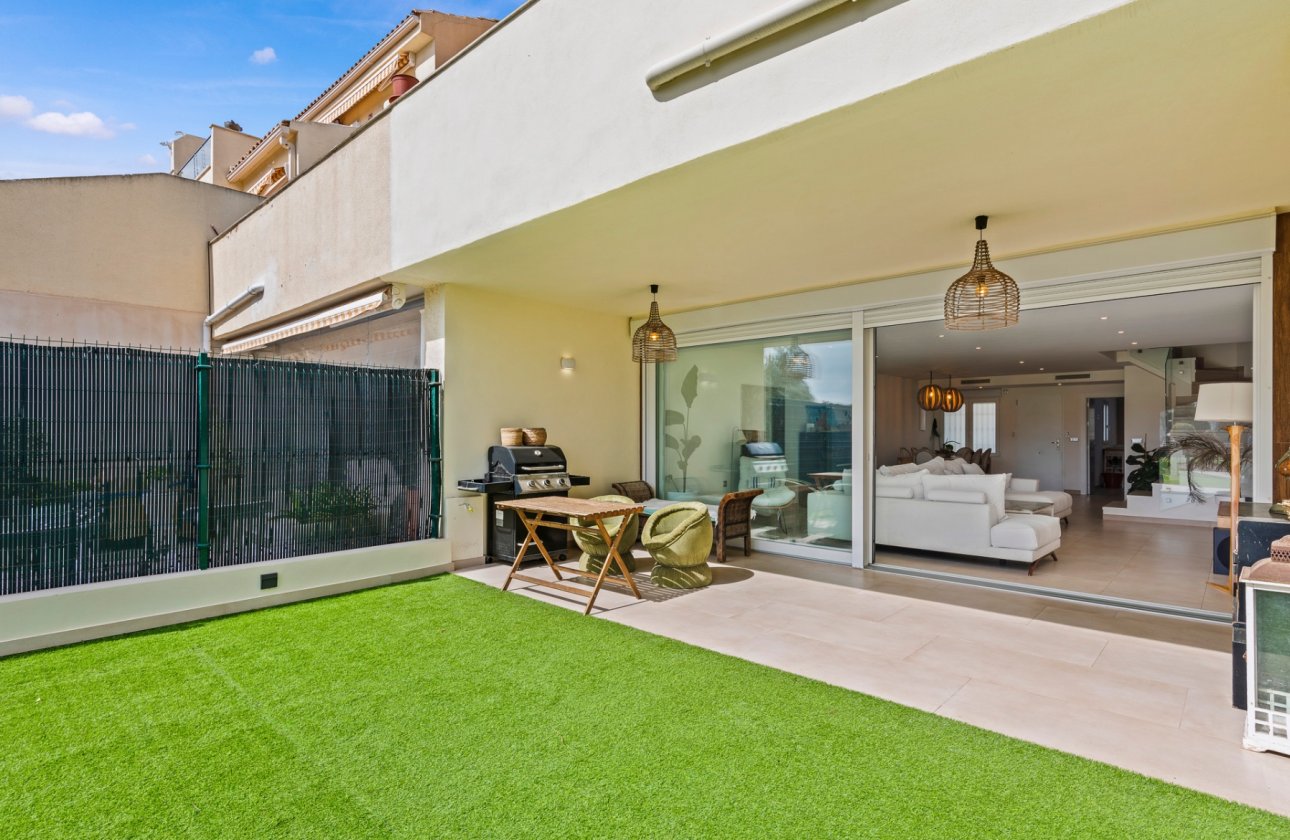 Resale - Townhouse - San Juan Alicante