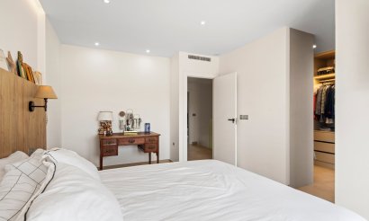 Resale - Townhouse - San Juan Alicante