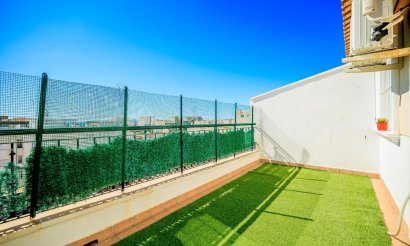 Resale - Apartment / flat - Torrevieja - Centro