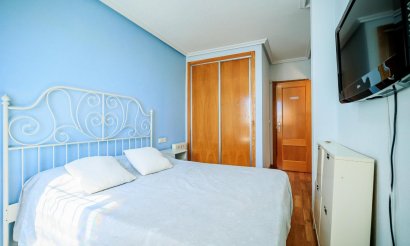 Resale - Apartment / flat - Torrevieja - Centro