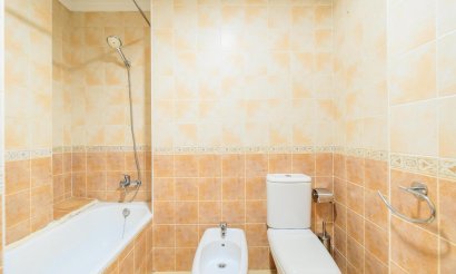 Resale - Apartment / flat - Torrevieja - Centro