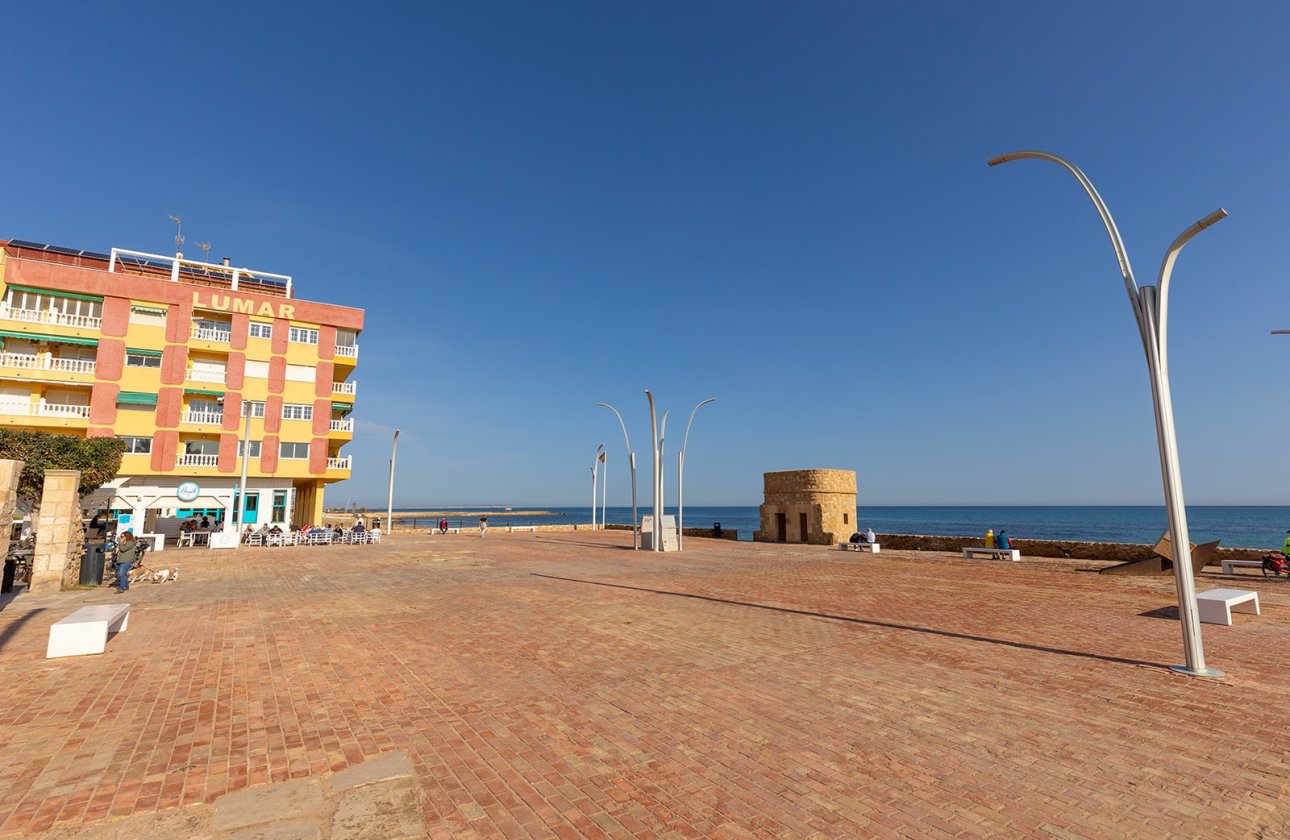 Resale - Apartment / flat - Torrevieja - La Mata