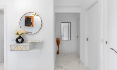 Resale - Apartment / flat - Torrevieja - La Mata