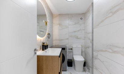 Resale - Apartment / flat - Torrevieja - La Mata