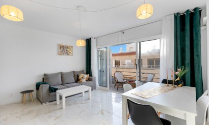 Resale - Apartment / flat - Torrevieja - La Mata