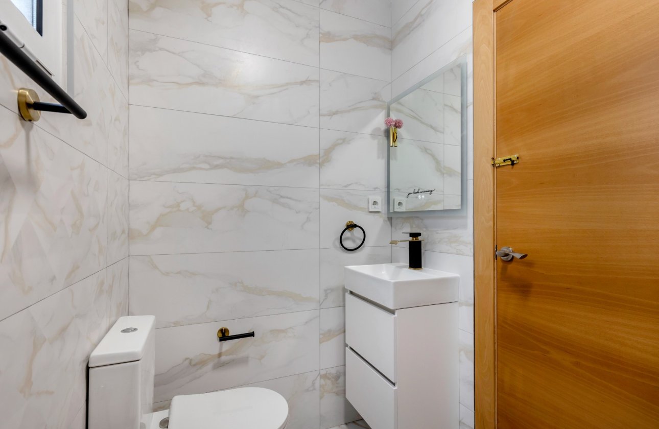 Reventa - Apartamento / piso - Torrevieja - Playa del cura