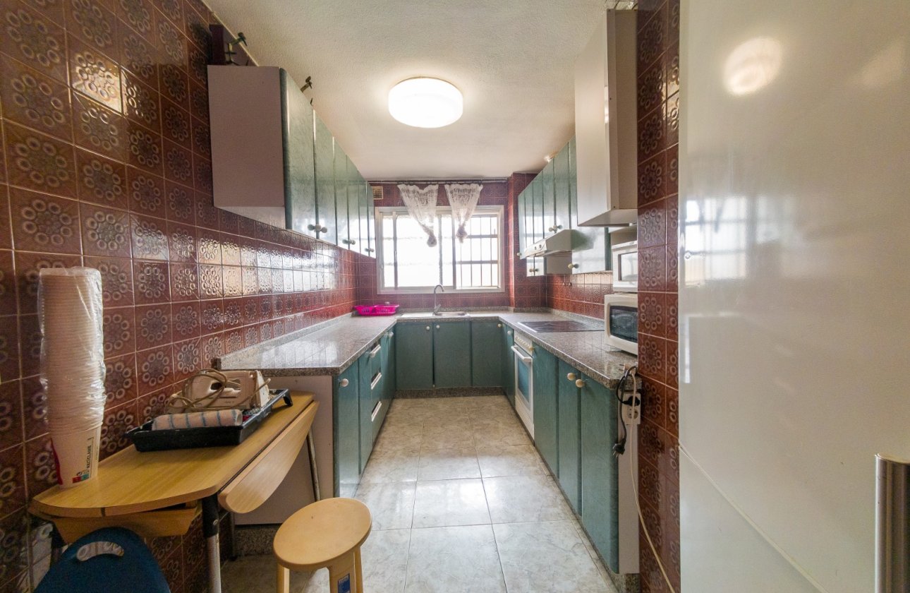 Resale - Apartment / flat - Torrevieja - El Acequión - Los Náufragos