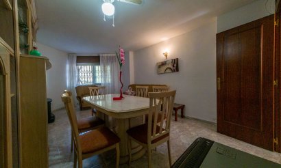 Resale - Apartment / flat - Torrevieja - El Acequión - Los Náufragos