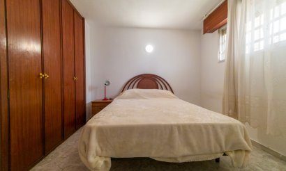 Resale - Apartment / flat - Torrevieja - El Acequión - Los Náufragos