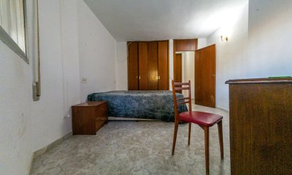Resale - Apartment / flat - Torrevieja - El Acequión - Los Náufragos