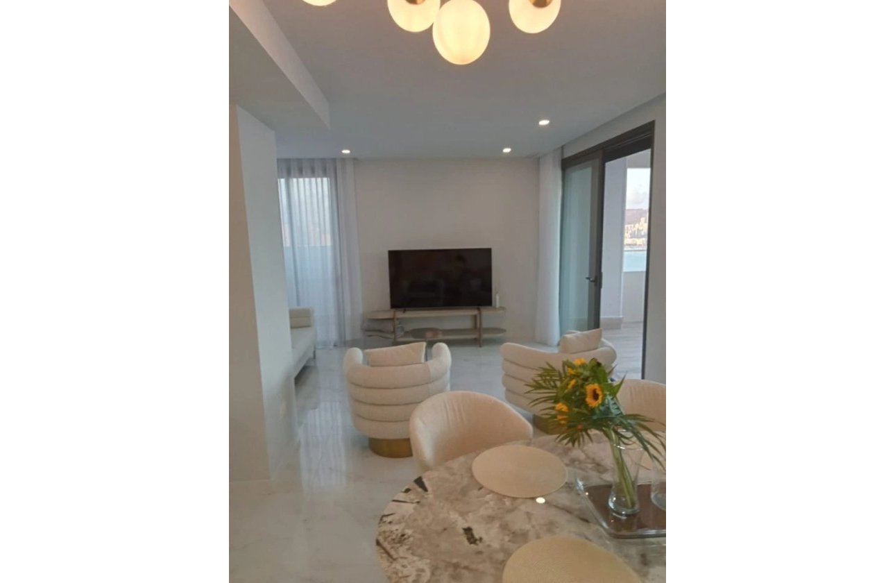 Reventa - Apartamento / piso - Benidorm - Zona de Poniente