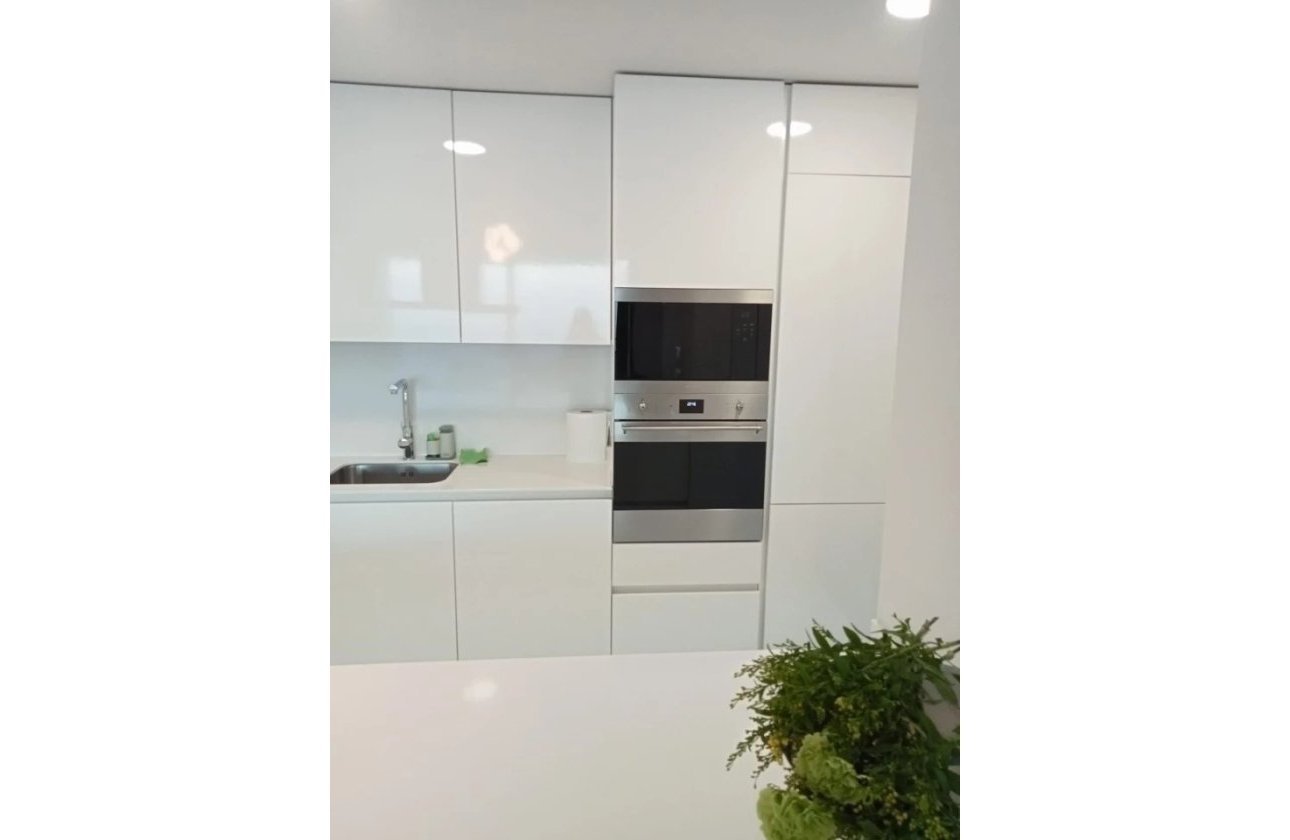 Reventa - Apartamento / piso - Benidorm - Zona de Poniente