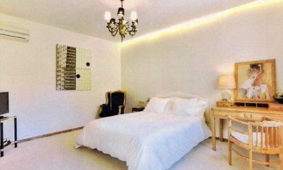 Revente - Villa - Benidorm - Urbanizaciones